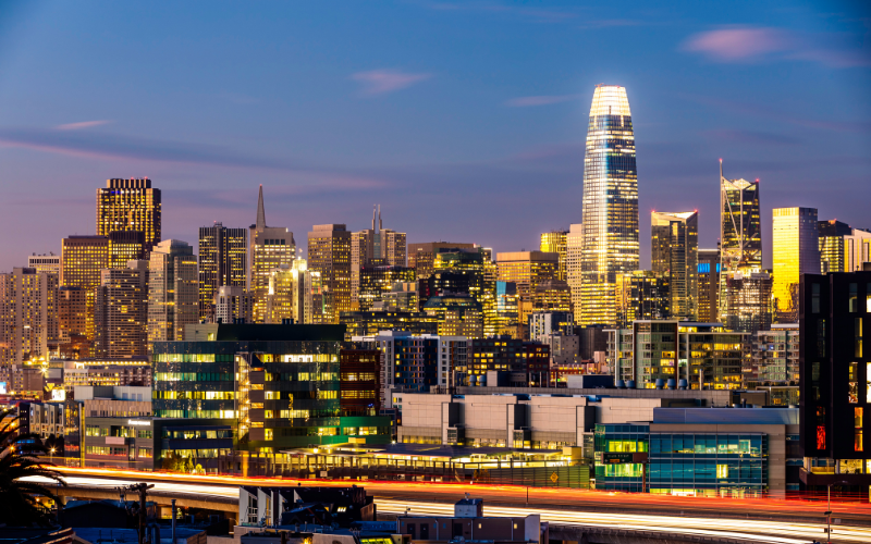 salesforce-san-francisco-skyline_800x500
